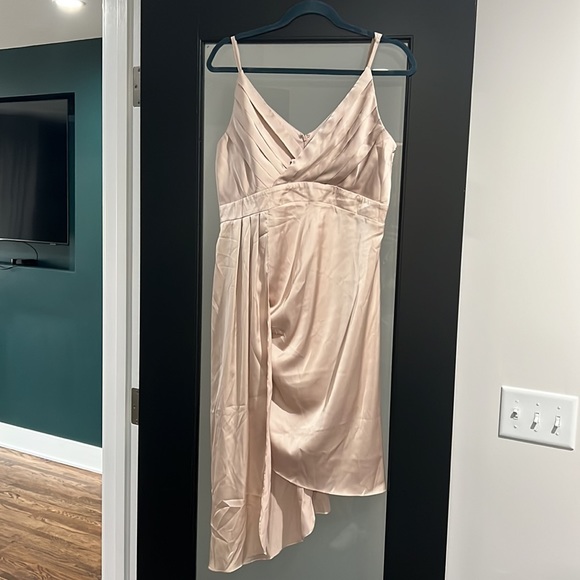 Maternity dress NWT - Picture 2 of 6